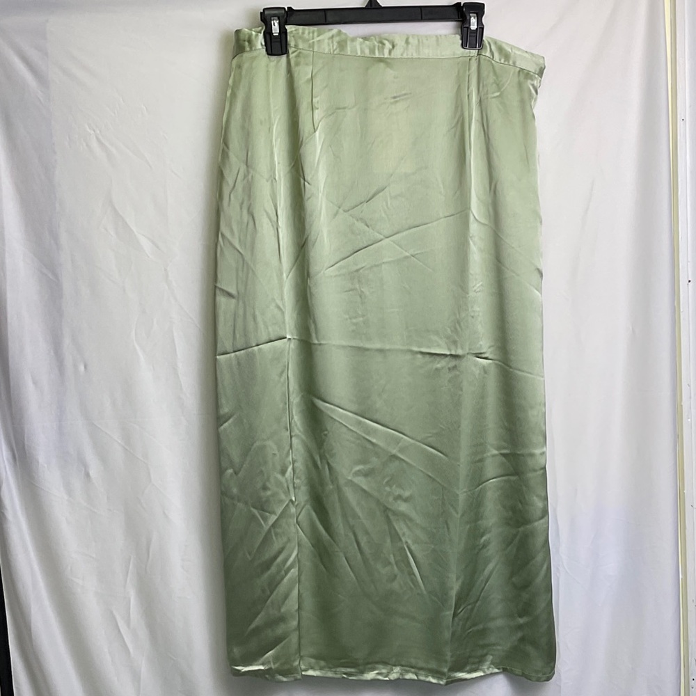Mama Licious Sage Green Midi Skirt